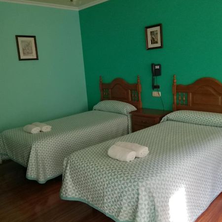 Pico Sacro I Hostal-Pension Santiago De Compostela Exteriör bild