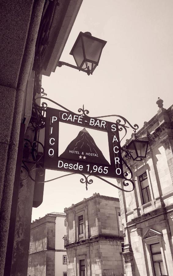 Pico Sacro I Hostal-Pension Santiago De Compostela Exteriör bild