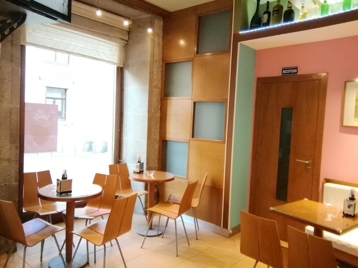 Pico Sacro I Hostal-Pension Santiago De Compostela Exteriör bild