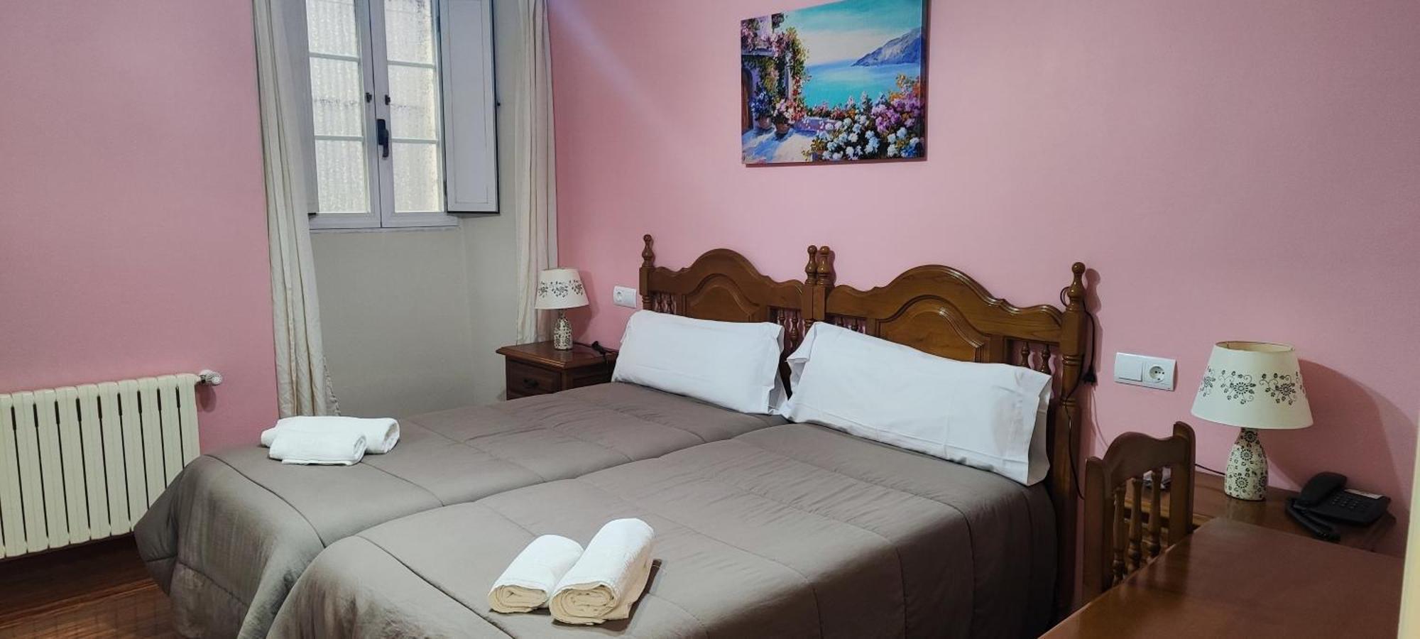 Pico Sacro I Hostal-Pension Santiago De Compostela Rum bild